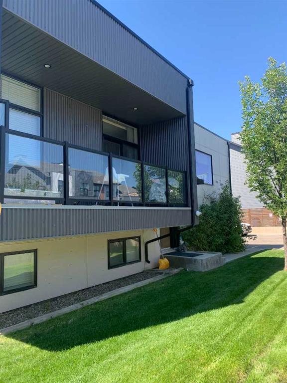 901, 35 Aquitania Circle W, A2337990, Alberta,