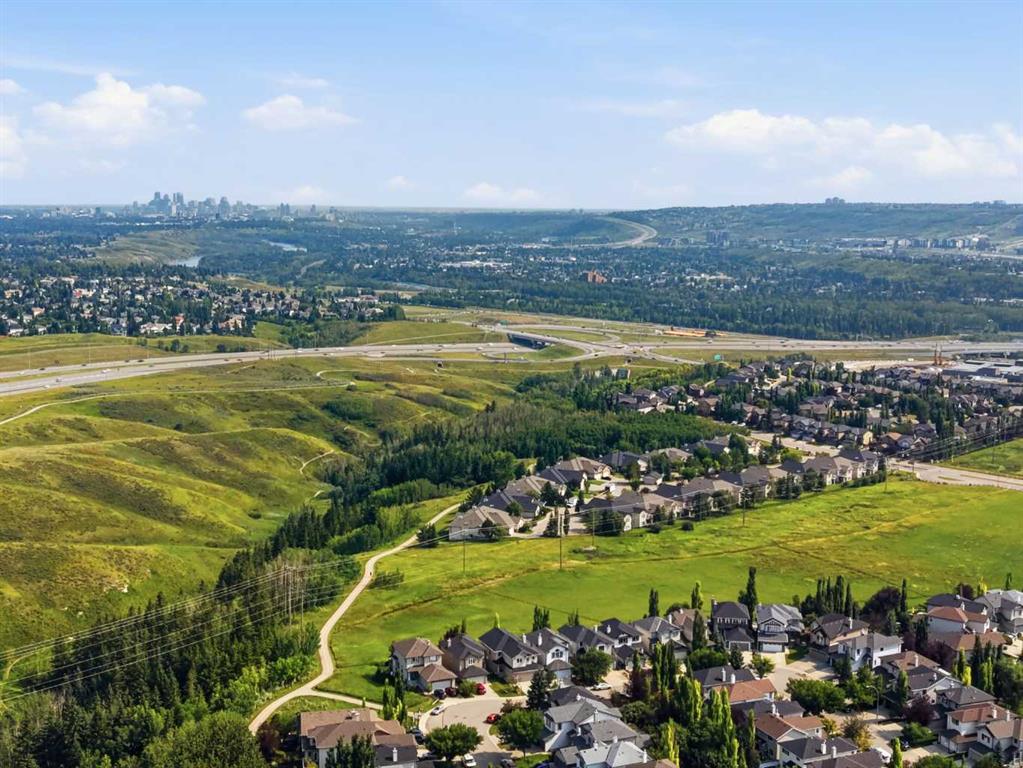 Fifth View of 128 Tuscany Ravine Terrace NW, Tuscany, Calgary, Alberta, T3L 2S7