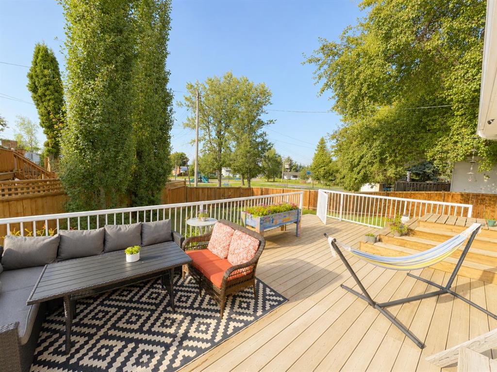 Third View of 5507 53A Avenue , Rocky Mtn House, Rocky Mountain House, Alberta, T4T 1H4