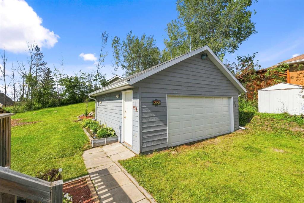 Fifth View of 164 Crescent Drive , NONE, Thunder Lake, Alberta, T7N1N3