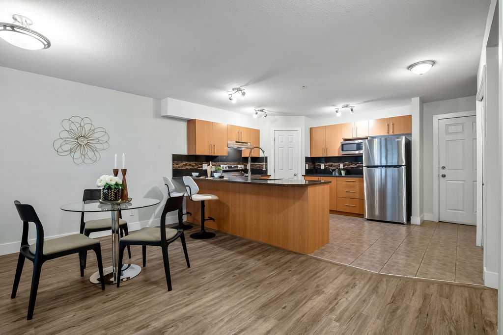 Fifth View of 104, 1724 26 Avenue SW, Bankview, Calgary, Alberta, T2T 1C8