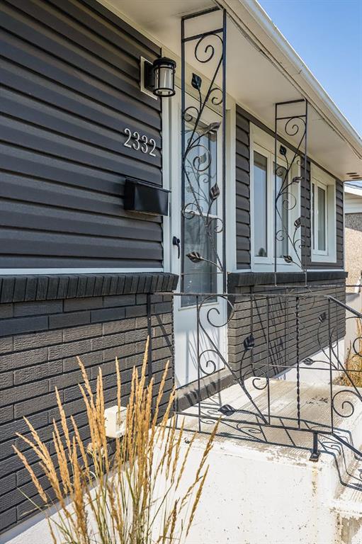 Fifth View of 2332 20 Avenue SE, Crestwood-Norwood, Medicine Hat, Alberta, T1A3Y1