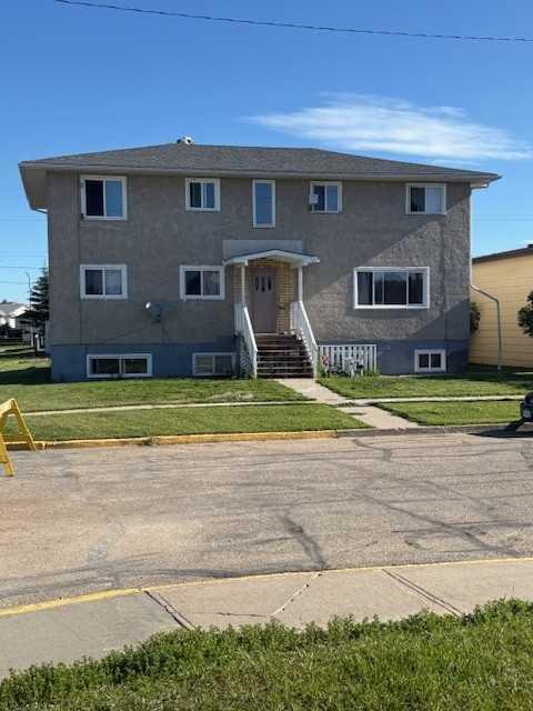 1-5, 4740 54 Avenue , A2338137, Alberta,