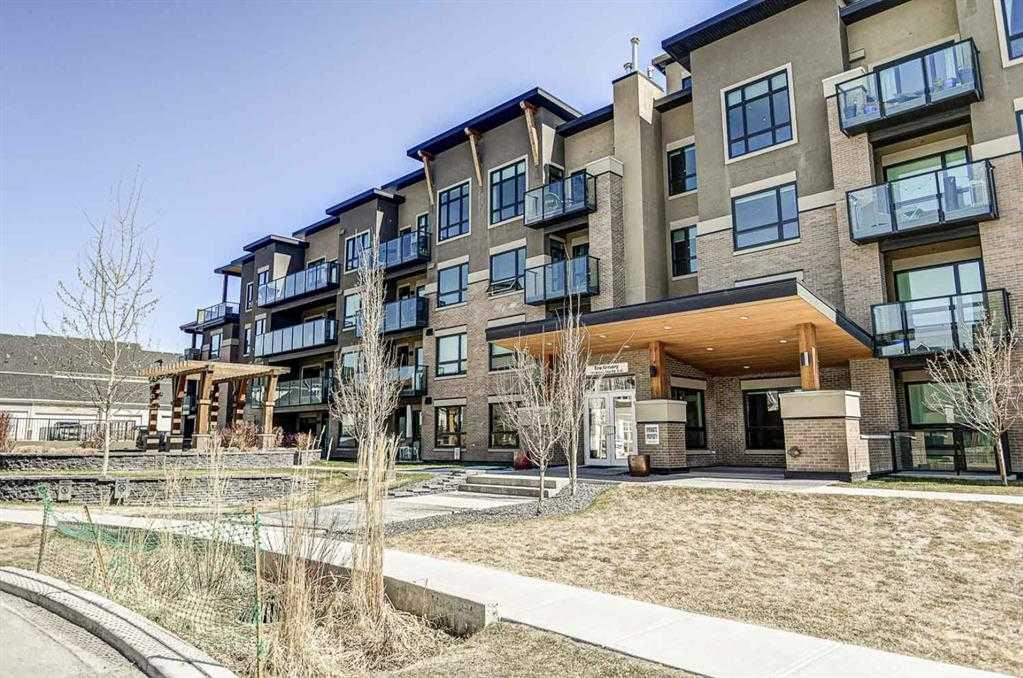 401, 145 Burma Star Road SW, A2338167, Alberta,