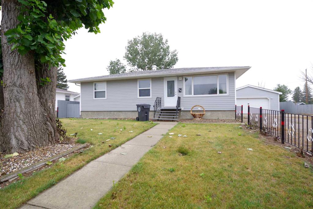310 4 Avenue , A2338187, Alberta,