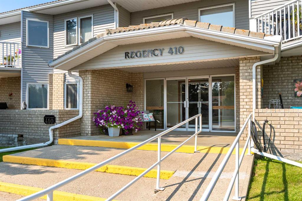 Third View of 202, 410 7 Street SW, Southwest Central High River, High River, Alberta, T1V 1B7