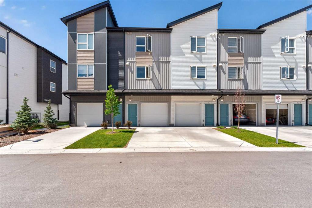433, 301 Redstone Boulevard NE, A2338238, Alberta,