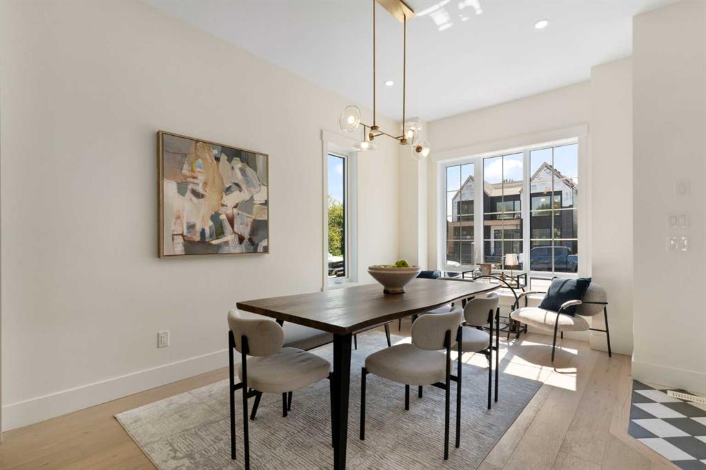Fifth View of 528 52 Avenue SW, Windsor Park, Calgary, Alberta, T2V0B2