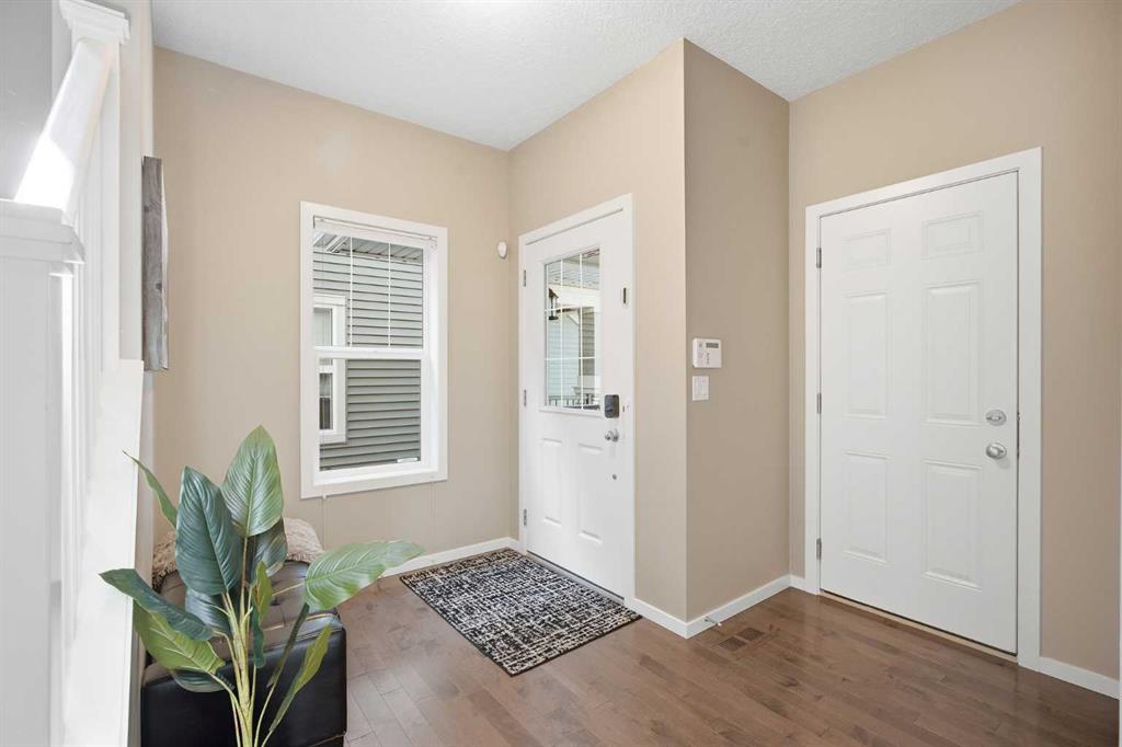 Third View of 366 Kings Heights Drive SE, Kings Heights, Airdrie, Alberta, T4A 0S2