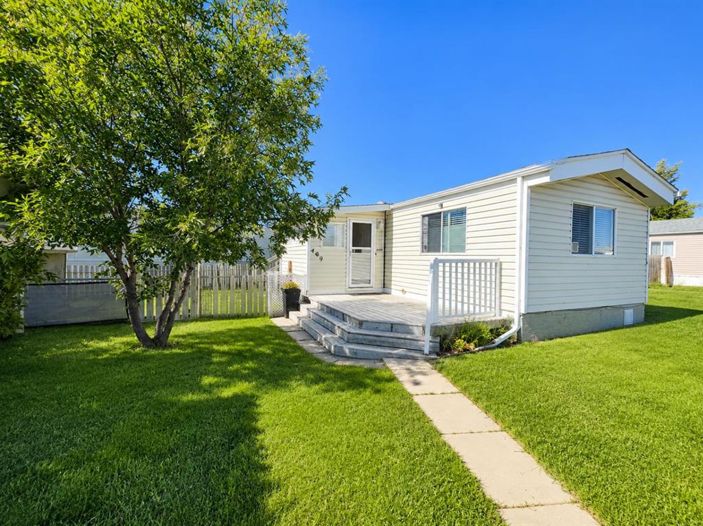 Second View of 409 7 Avenue , NONE, Beaverlodge, Alberta, T0H 0C0