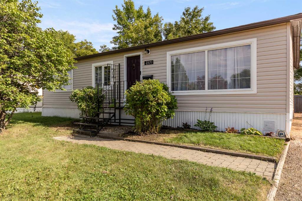Third View of 4809 26 Street , Aurora, Lloydminster, Saskatchewan, S9V 1J1