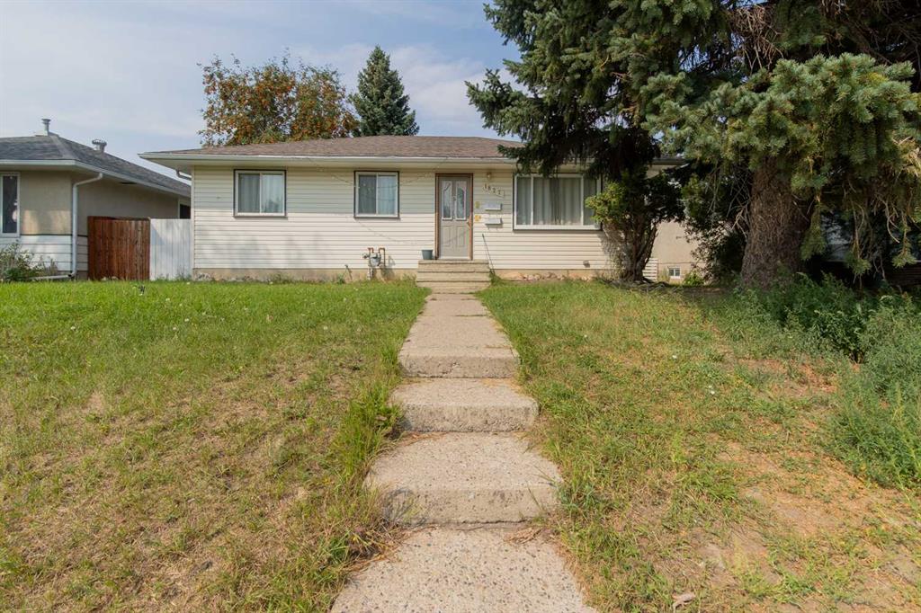 1827 16 Avenue S, A2338379, Alberta,