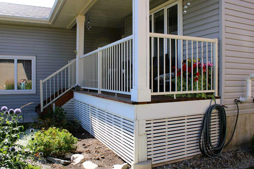 Fifth View of 128 12 Ave NE  , NONE, Sundre, Alberta, T0M 1X0