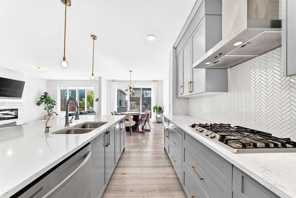 Fifth View of 105 Magnolia Manor SE, Mahogany, Calgary, Alberta, T3M 3H8