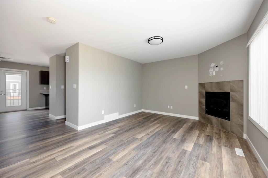 Fifth View of 212, 401 Athabasca Avenue , Abasand, Fort McMurray, Alberta, T9J 1H4