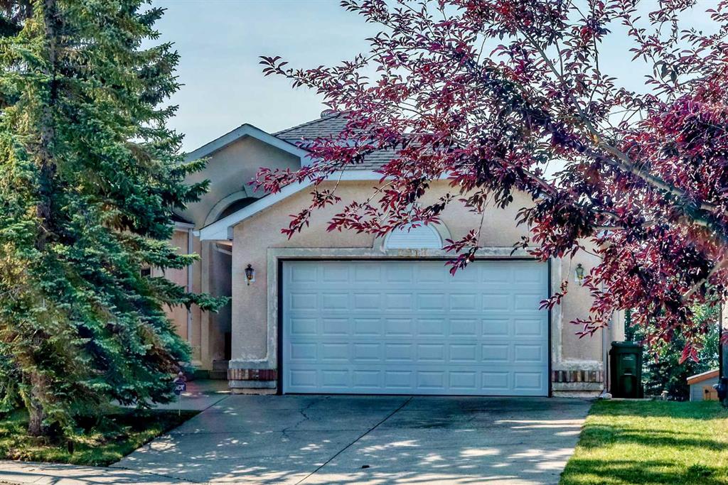 MLS® listing #115052732 for sale located at 2917 Signal Hill Heights SW