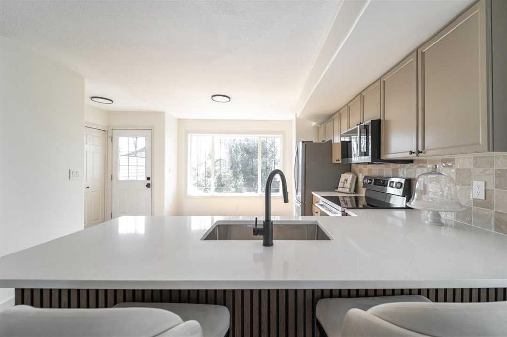 Fifth View of 53, 240 Laffont Way , Timberlea, Fort McMurray, Alberta, T9K 2W2