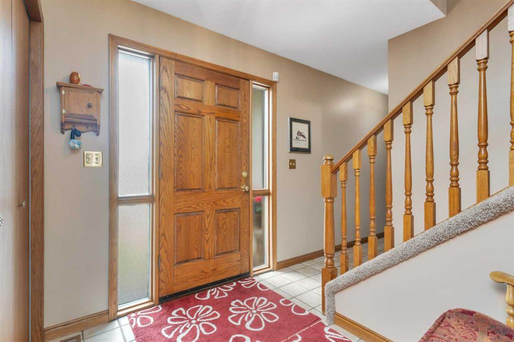 Fourth View of 19 Mayberry Close , Morrisroe Extension, Red Deer, Alberta, T4R 2A1