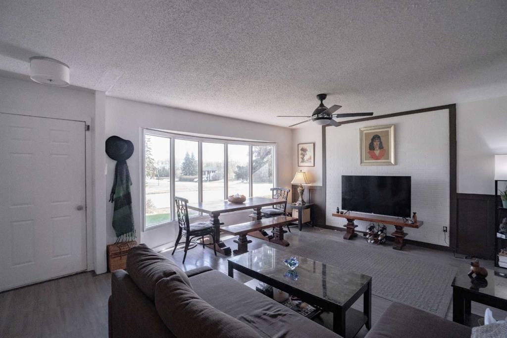 Fourth View of 5210 54A Ave  , NONE, Berwyn, Alberta, T0H0E0