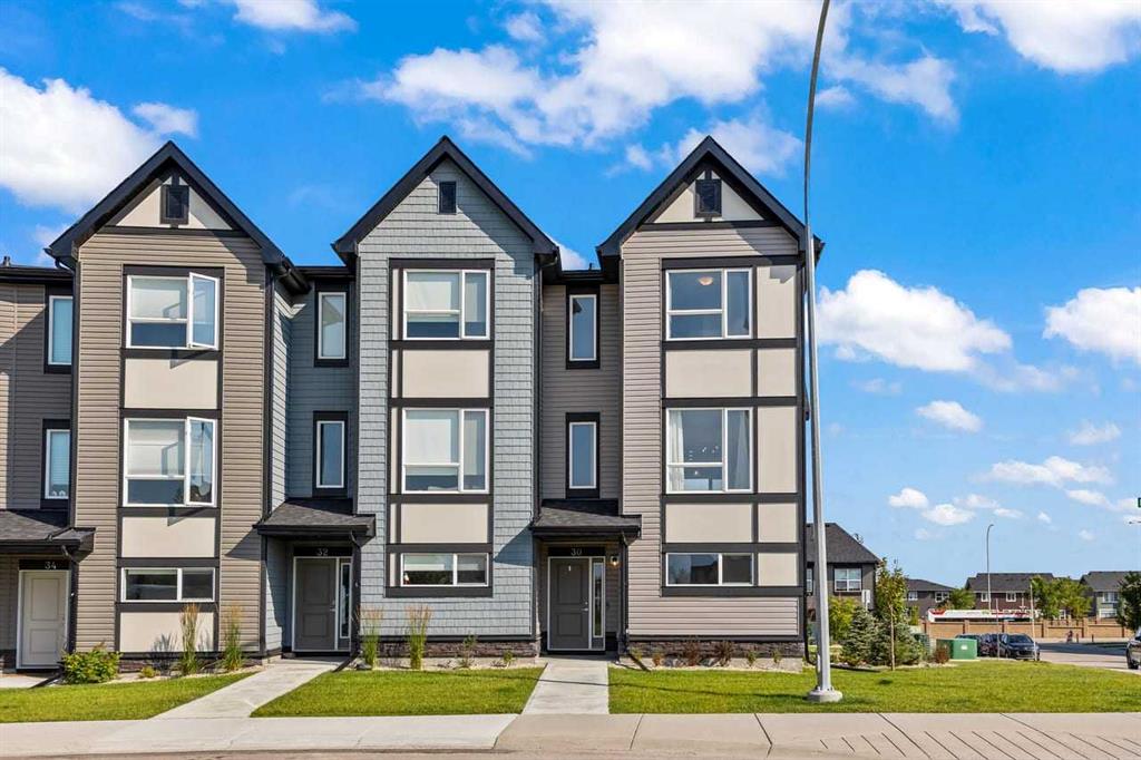 Third View of 30 Evanscrest Manor NW, Evanston, Calgary, Alberta, T3P 2A3