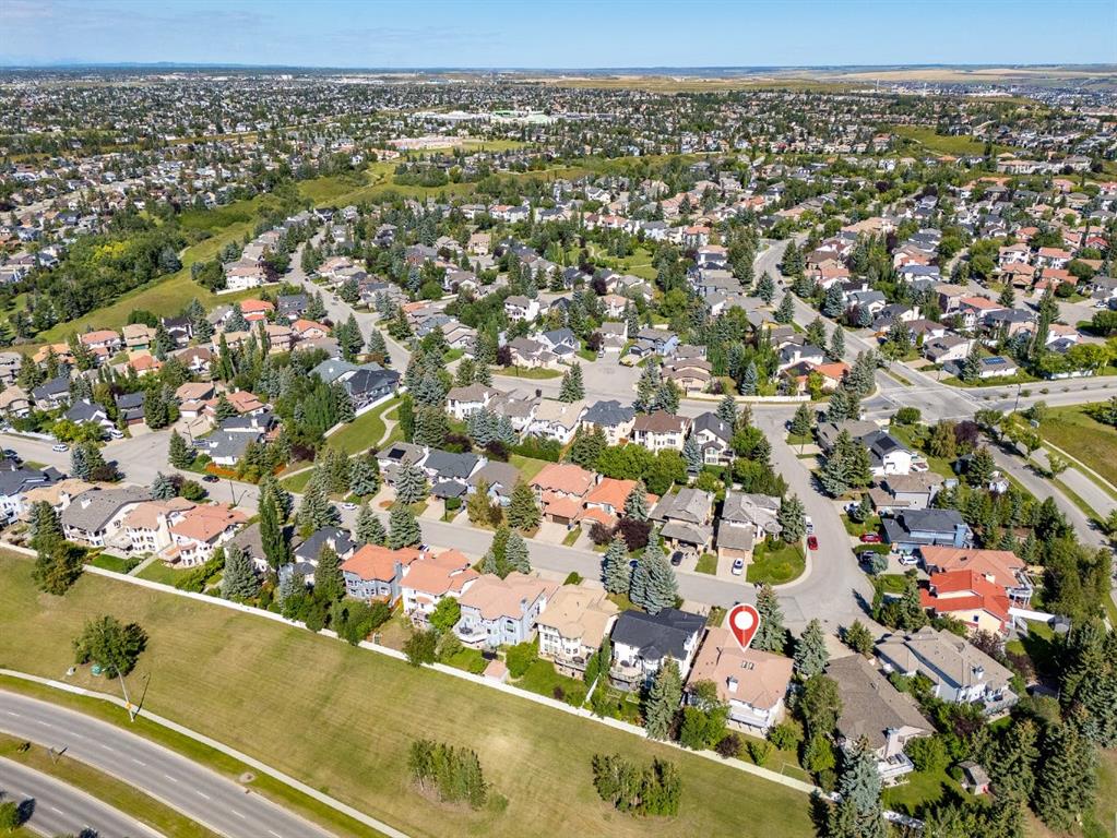 Fourth View of 37 Edgeview Road NW, Edgemont, Calgary, Alberta, T3A4T7