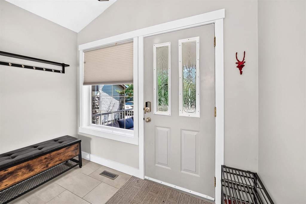 Third View of 13 Cresthaven Way SW, Crestmont, Calgary, Alberta, T3B 5X8