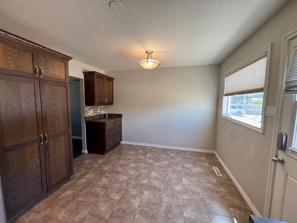 Fifth View of 62, 114 HARDISTY Avenue , Hardisty, Hinton, Alberta, T7V1B5