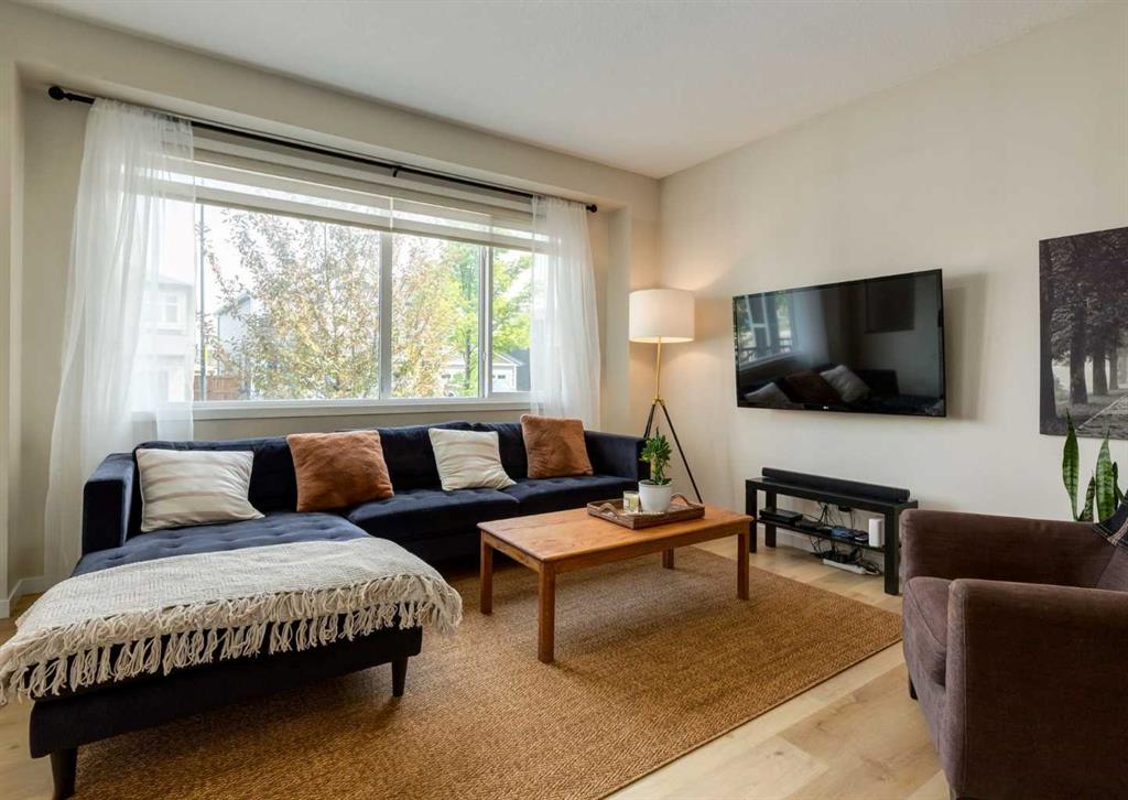 Fifth View of 71 Seton Gardens SE, Seton, Calgary, Alberta, T3M 2Y5