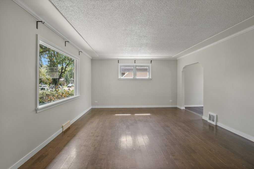 Fourth View of 5330 42A Avenue , Woodlea, Red Deer, Alberta, T4N 3A6