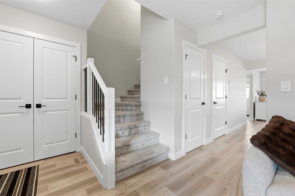 Fifth View of 254 Halifax Close , Oxford Landing, Penhold, Alberta, T0M 1R0