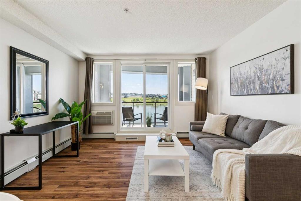 210, 108 Country Village Circle NE, A2338643, Alberta,