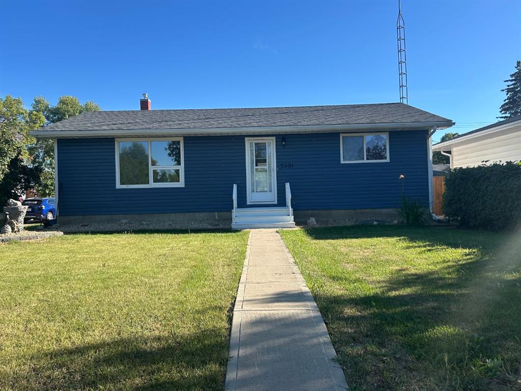 5201 54 Avenue , A2338670, Alberta,