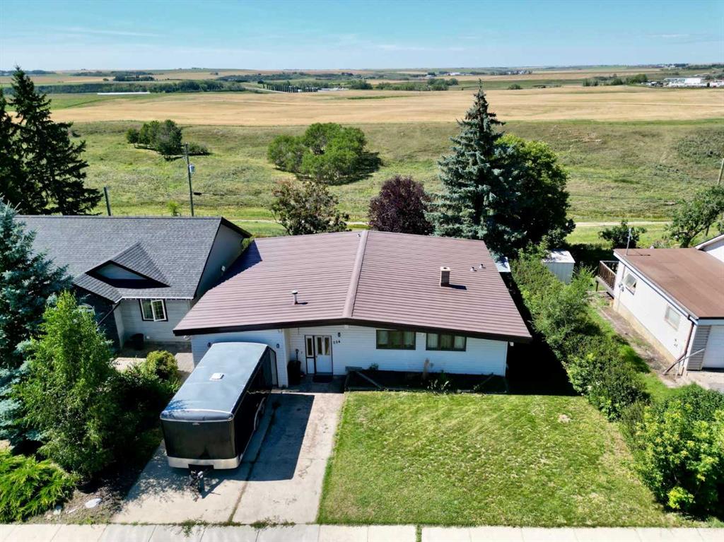 Second View of 234 Centre Street S, NONE, Linden, Alberta, T0M 1J0
