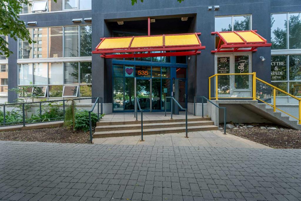 215, 535 8 Avenue SE, A2338765, Alberta,