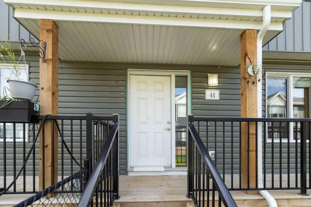 Third View of 44, 401 Athabasca Avenue , Abasand, Fort McMurray, Alberta, T9J0A1