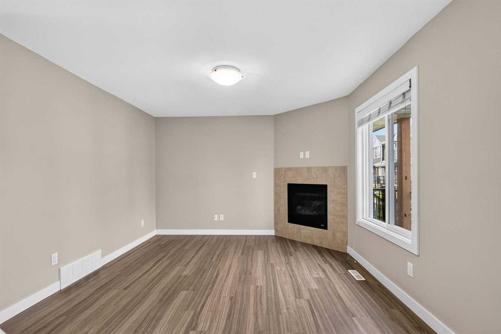 Fourth View of 44, 401 Athabasca Avenue , Abasand, Fort McMurray, Alberta, T9J0A1