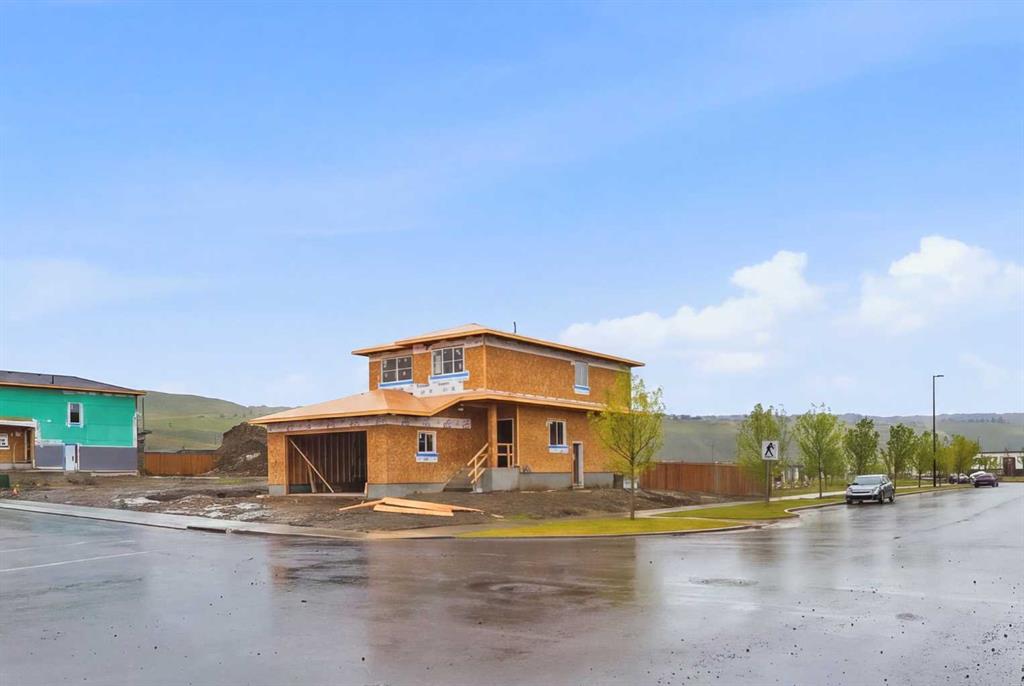 145 Topaz Place , A2338794, Alberta,