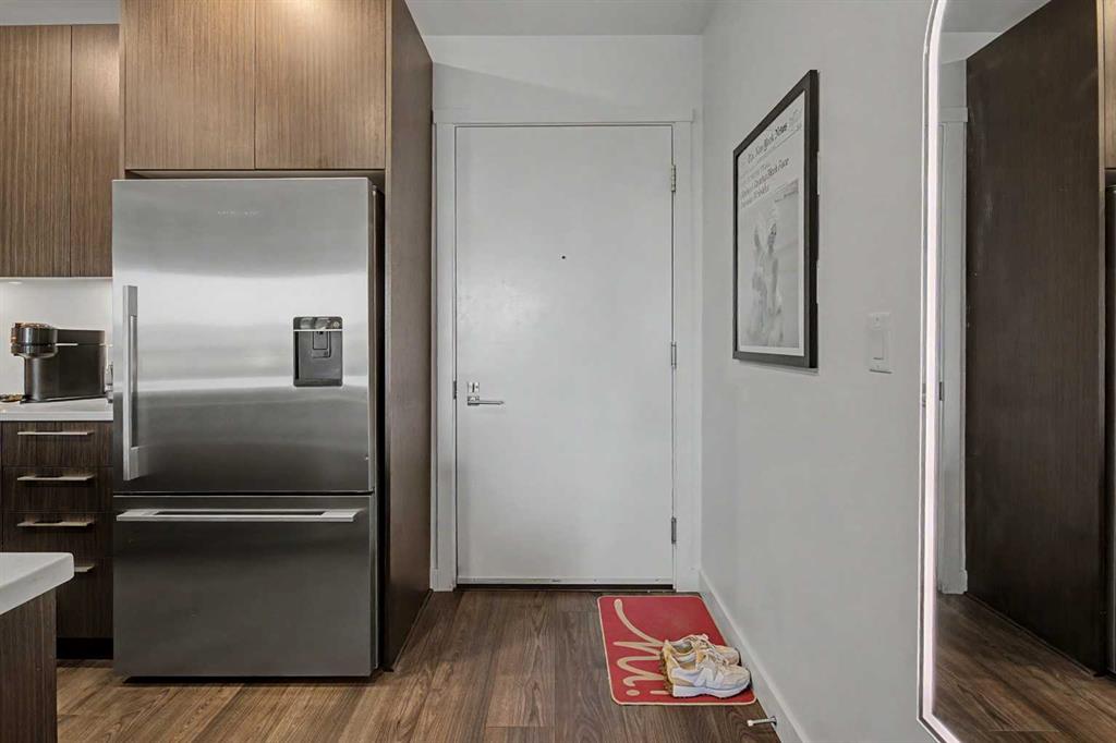Fourth View of 422, 88 9 Street NE, Bridgeland/Riverside, Calgary, Alberta, T2E 4E1