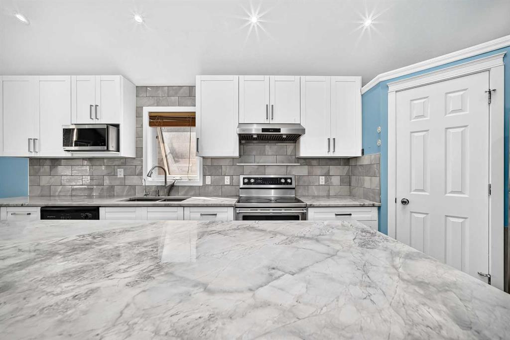 Fifth View of 87 Tarawood Grove NE, Taradale, Calgary, Alberta, T3J 5A6