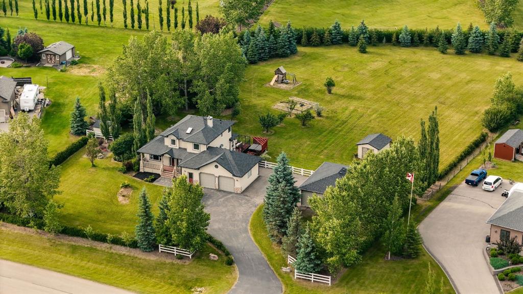 112 Pinto Lane SE, A2338908, Alberta,