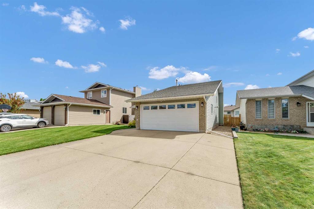 Third View of 29 Rice Drive SE, Ross Glen, Medicine Hat, Alberta, T1B 3X2