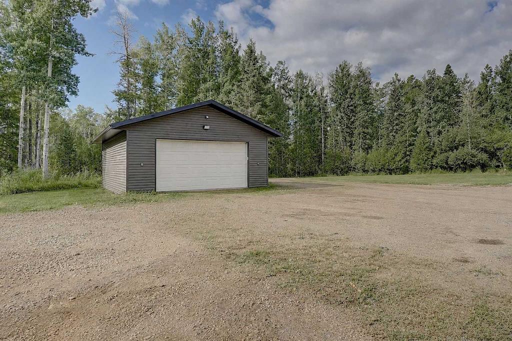 Fifth View of 211, 69402 Range Road 82  , NONE, Grovedale, Alberta, T8W 5G5