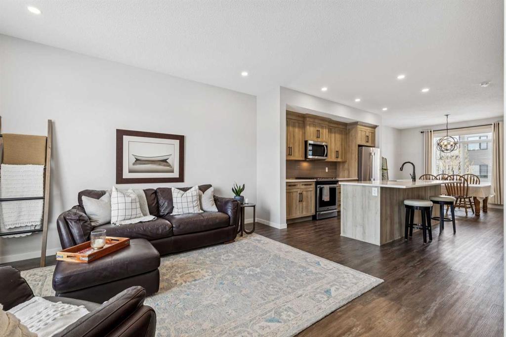 Fifth View of 43 Willow Crescent , D'arcy Ranch, Okotoks, Alberta, T1S 5S1