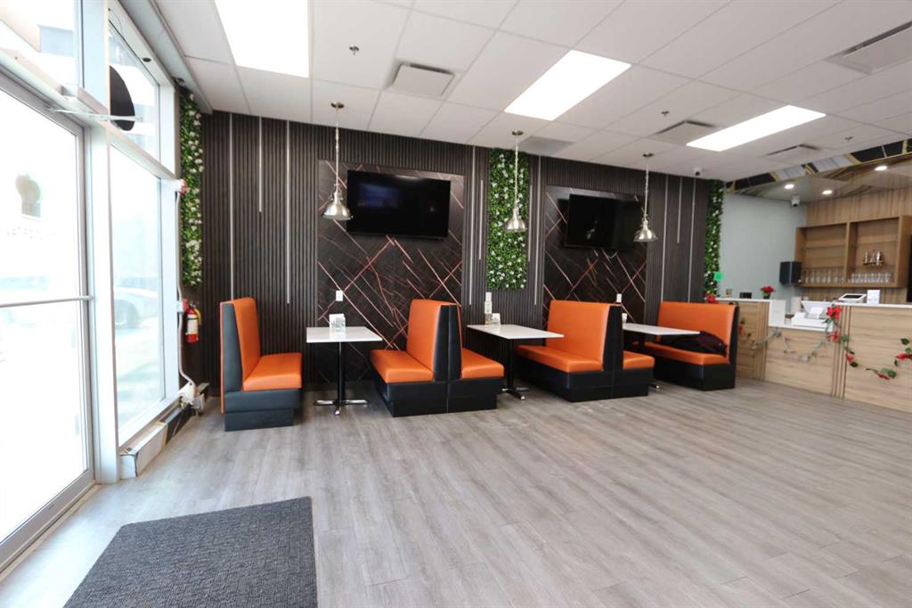 135, 270 Nolanridge Crescent NW, A2338987, Alberta,