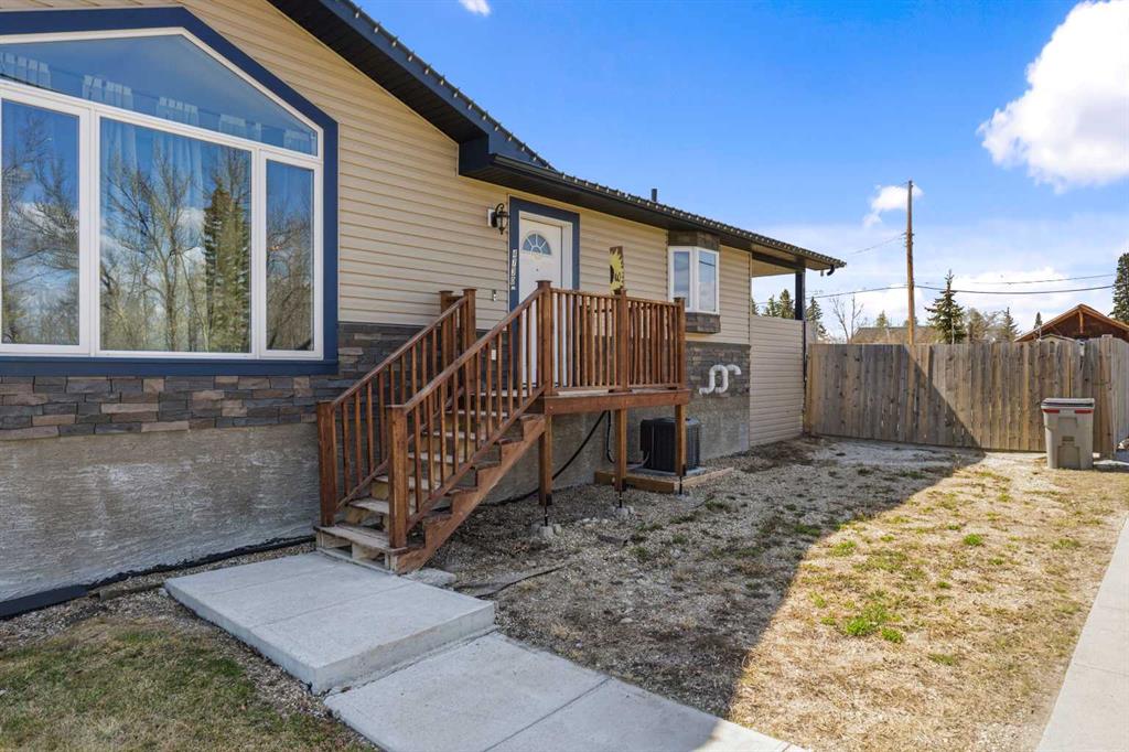 Third View of 4730 52 Street , NONE, Mayerthorpe, Alberta, T0E 1N0