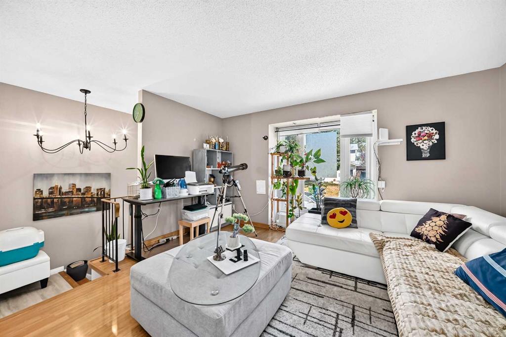 Fourth View of 39 Aberdare Way NE, Abbeydale, Calgary, Alberta, T2A 6T6