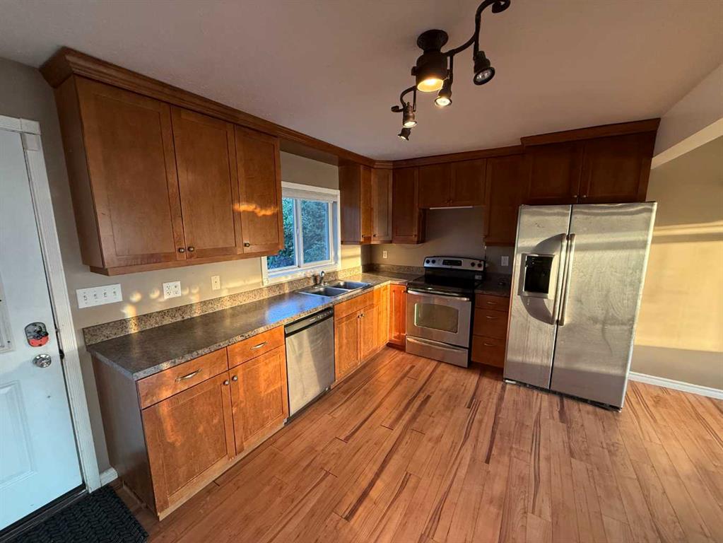 Third View of 126 3rd Street W, NONE, St. Walburg, Saskatchewan, S0M 2T0