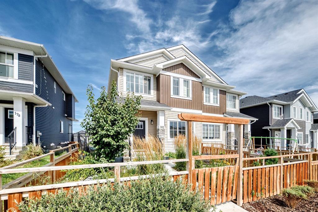 182 River Heights Drive , A2339017, Alberta,