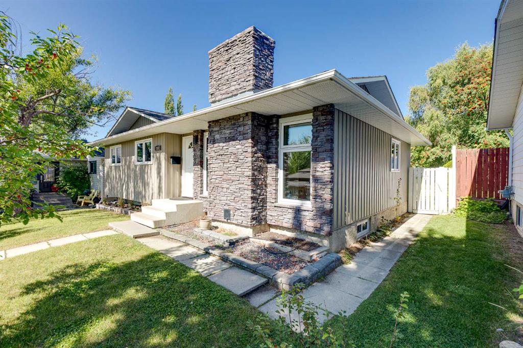 Fourth View of 1307 56 Avenue NW, North Haven Upper, Calgary, Alberta, T2K 5M2