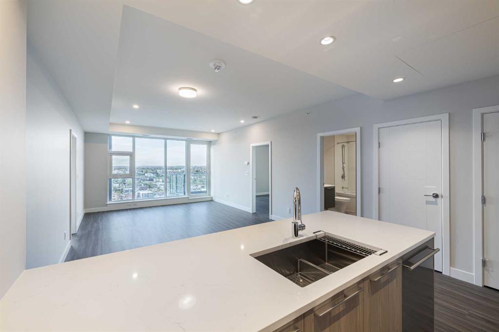 Fifth View of 530 3  , Downtown East Village, Calgary, Alberta, T2G2L8